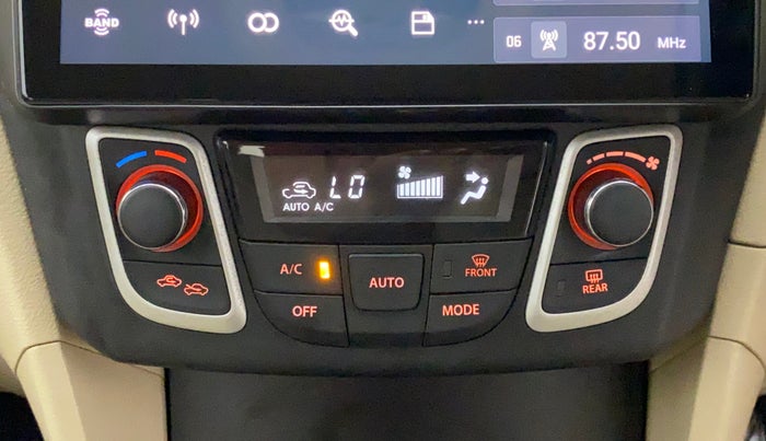 2015 Maruti Ciaz ZXI, Petrol, Manual, 93,757 km, Automatic Climate Control