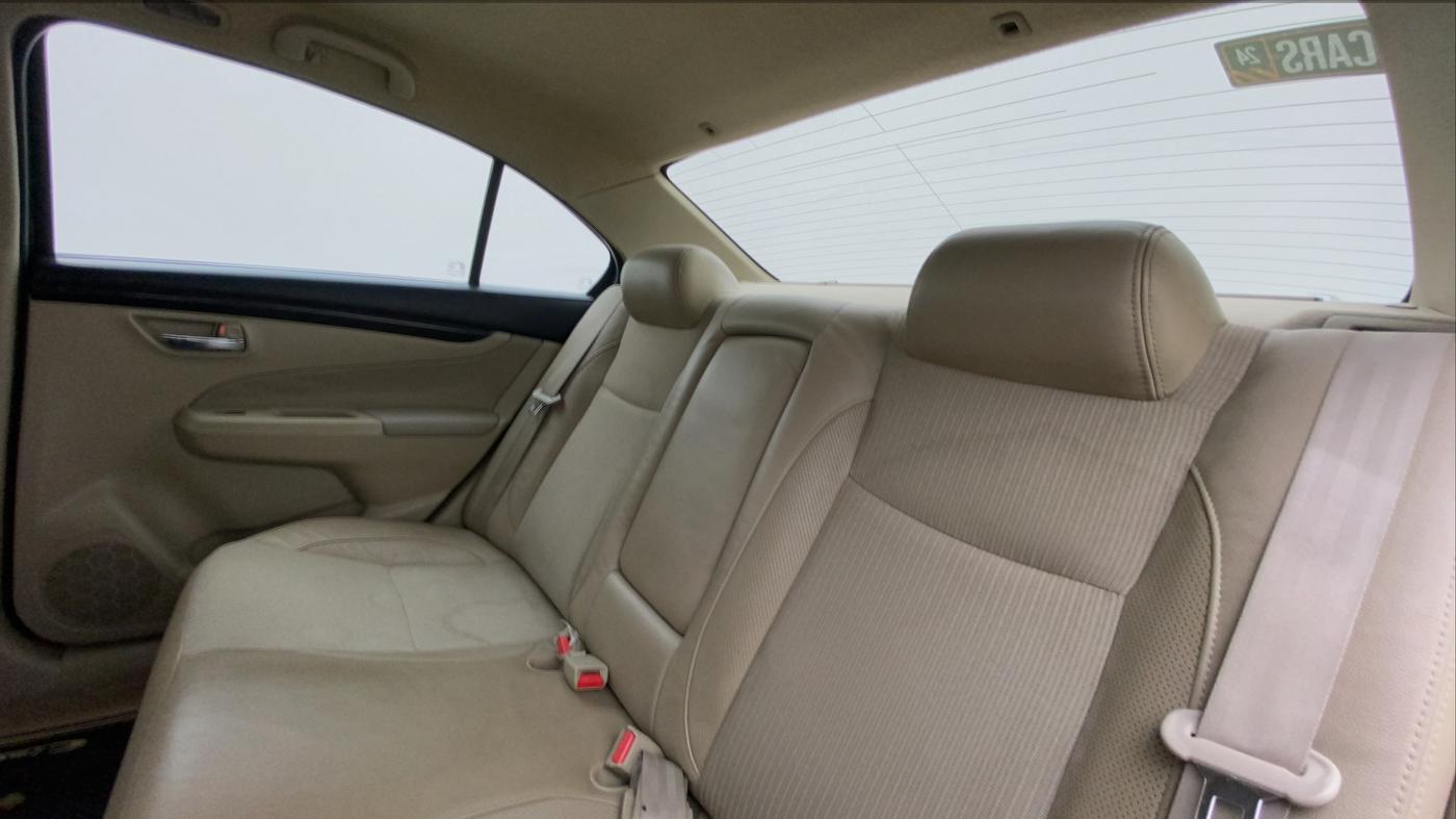 2015 Maruti Ciaz ZXI, Petrol, Manual, 93,757 km, Right Side Rear Door Cabin