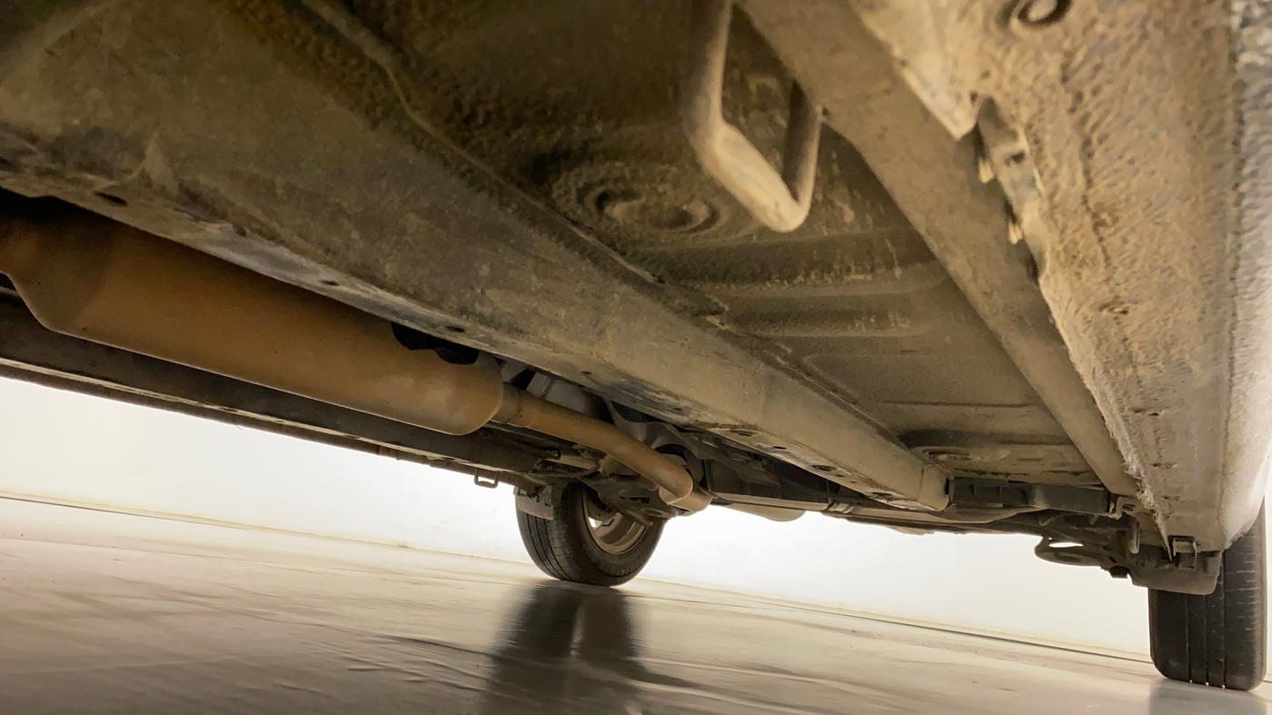 2015 Maruti Ciaz ZXI, Petrol, Manual, 93,757 km, Right Side Underbody