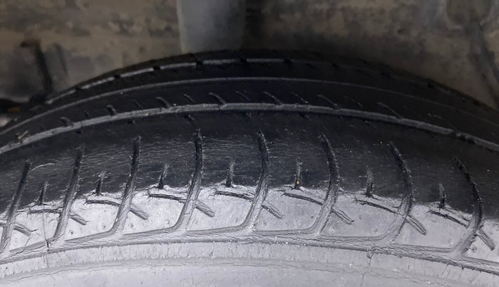 2017 Maruti Celerio VXI (O) AMT, Petrol, Automatic, 89,368 km, Right Rear Tyre Tread