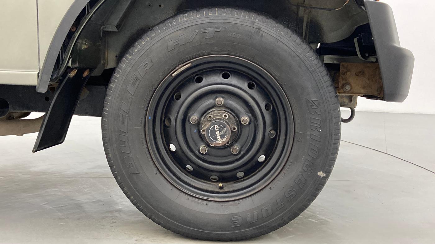 2017 Mahindra Thar CRDE 4X4 BS IV, Diesel, Manual, Right Front Wheel