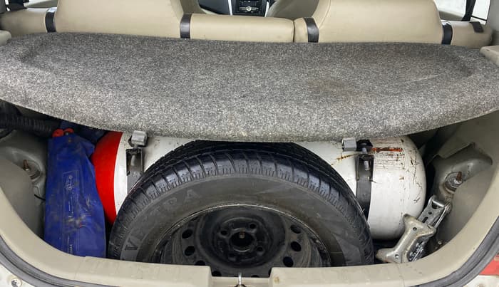 2015 Maruti Celerio VXI CNG, CNG, Manual, 71,815 km, Boot Inside
