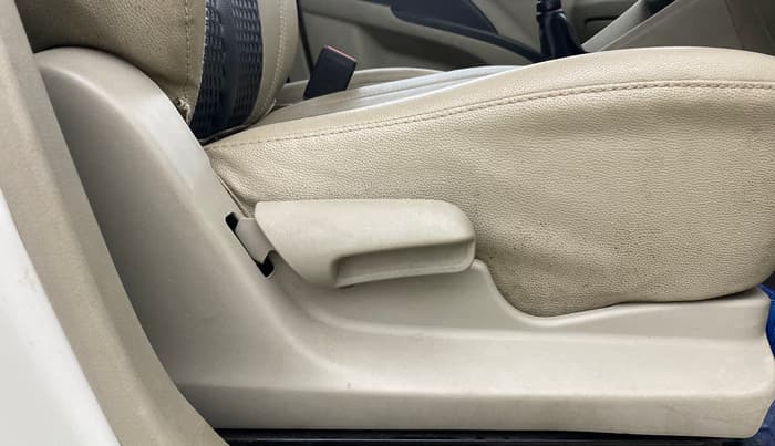 2015 Maruti Celerio VXI CNG, CNG, Manual, 71,815 km, Driver Side Adjustment Panel