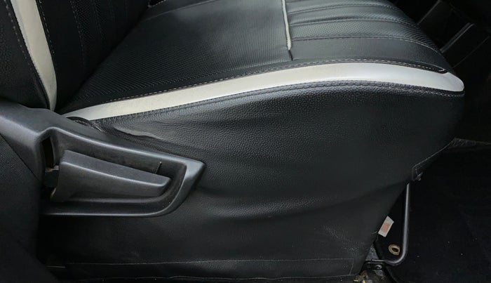 2019 Maruti S PRESSO VXI, Petrol, Manual, 32,259 km, Driver Side Adjustment Panel