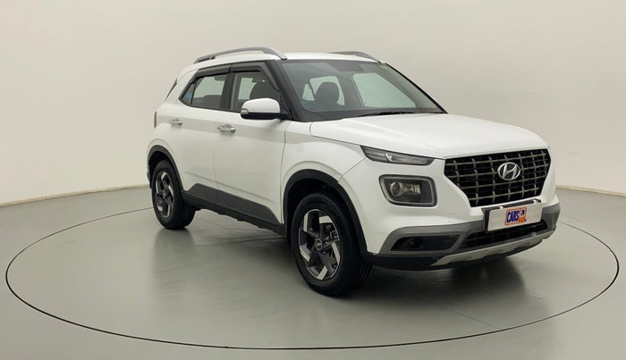 2022 Hyundai VENUE SX 1.5 (O) EXECUTIVE CRDI, Diesel, Manual, 64,354 km, Right Front Diagonal