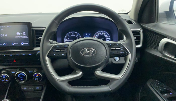 2022 Hyundai VENUE SX 1.5 (O) EXECUTIVE CRDI, Diesel, Manual, 64,354 km, Steering Wheel Close Up