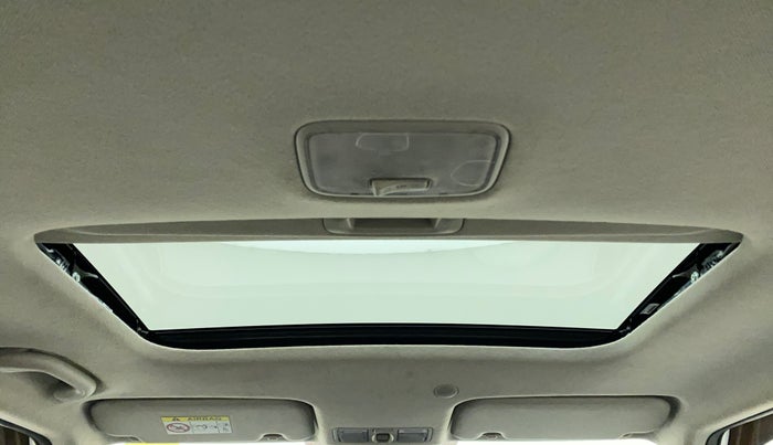 2022 Hyundai VENUE SX 1.5 (O) EXECUTIVE CRDI, Diesel, Manual, 64,354 km, Moonroof/ Sunroof