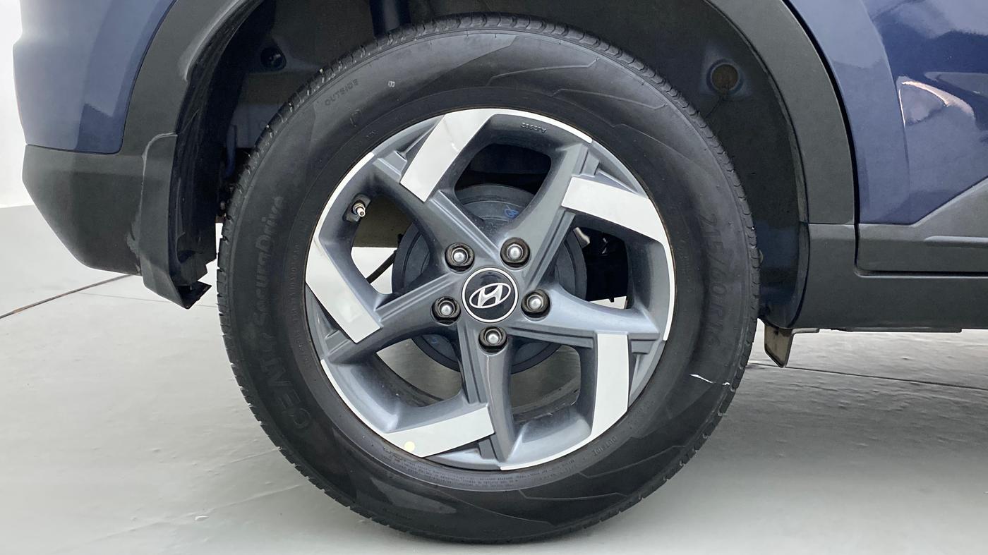 2021 Hyundai VENUE 1.0L Turbo GDI SX(O) MT, Petrol, Manual, 16,594 km, Right Rear Wheel