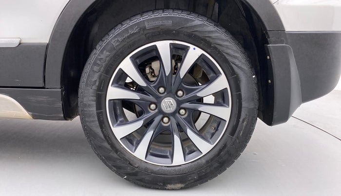 2018 Maruti S Cross ALPHA SHVS, Diesel, Manual, 58,564 km, Left Rear Wheel