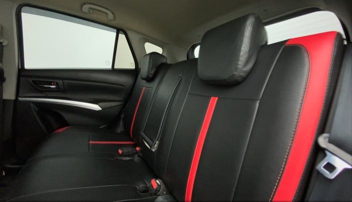 2018 Maruti S Cross ALPHA SHVS, Diesel, Manual, 58,564 km, Right Side Rear Door Cabin