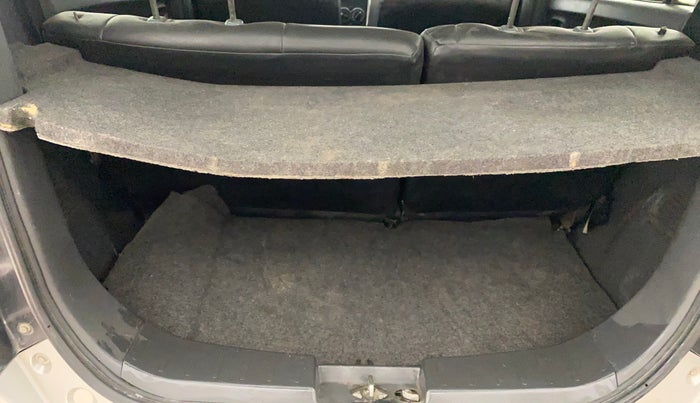 2012 Maruti Wagon R 1.0 LXI, Petrol, Manual, 54,344 km, Boot Inside