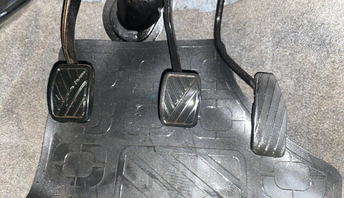 2012 Maruti Wagon R 1.0 LXI, Petrol, Manual, 54,344 km, Pedals