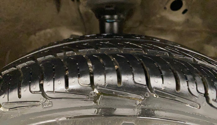 2012 Maruti Wagon R 1.0 LXI, Petrol, Manual, 54,344 km, Right Front Tyre Tread