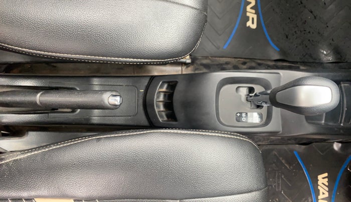 2018 Maruti Wagon R 1.0 VXI AMT, Petrol, Automatic, 23,306 km, Gear Lever