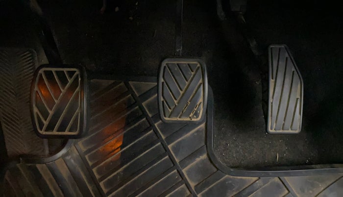 2018 Maruti Baleno ALPHA PETROL 1.2, Petrol, Manual, 44,837 km, Pedals