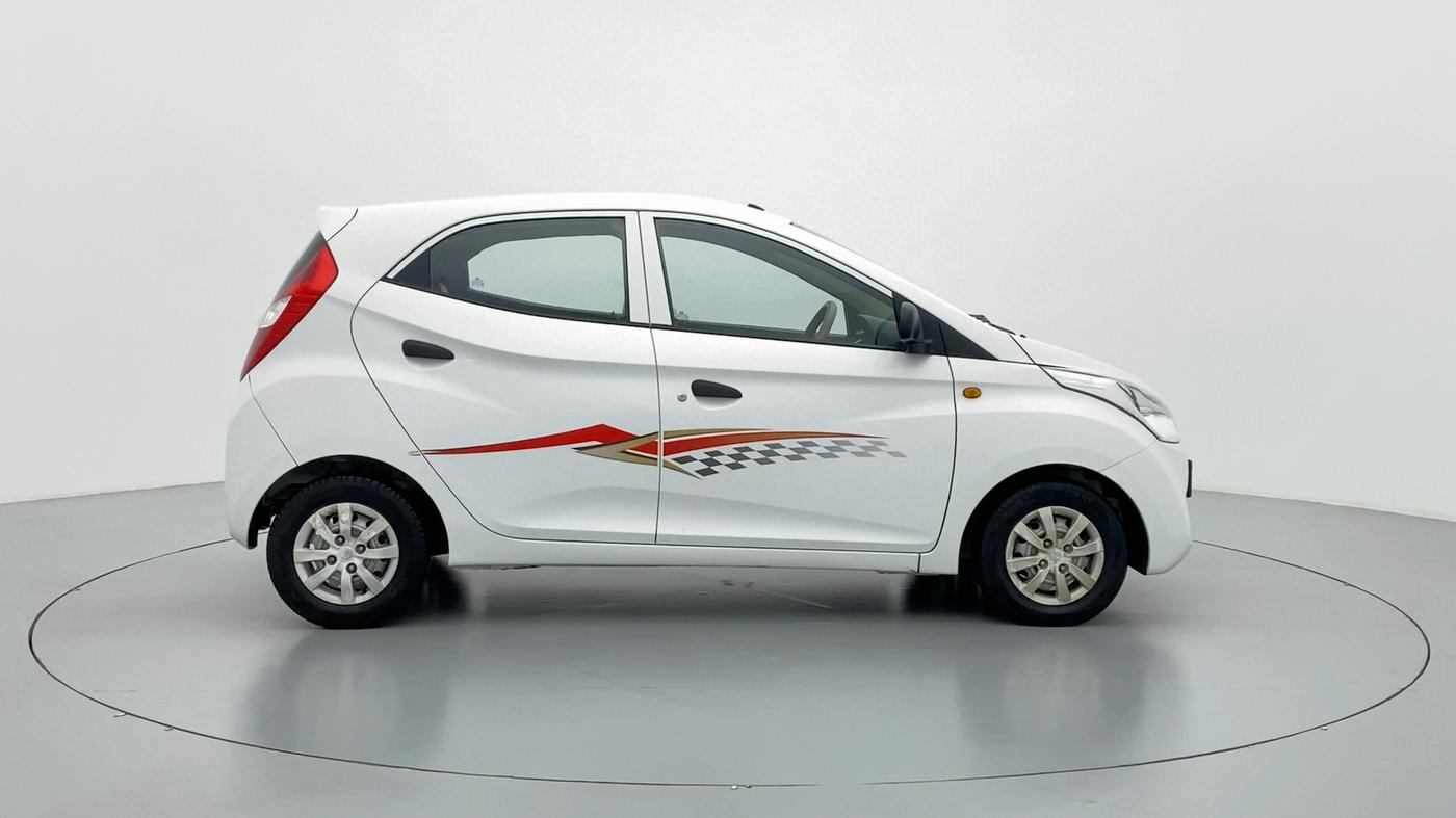 2016 Hyundai Eon ERA PLUS, Petrol, Manual, 21,813 km, Right Side View