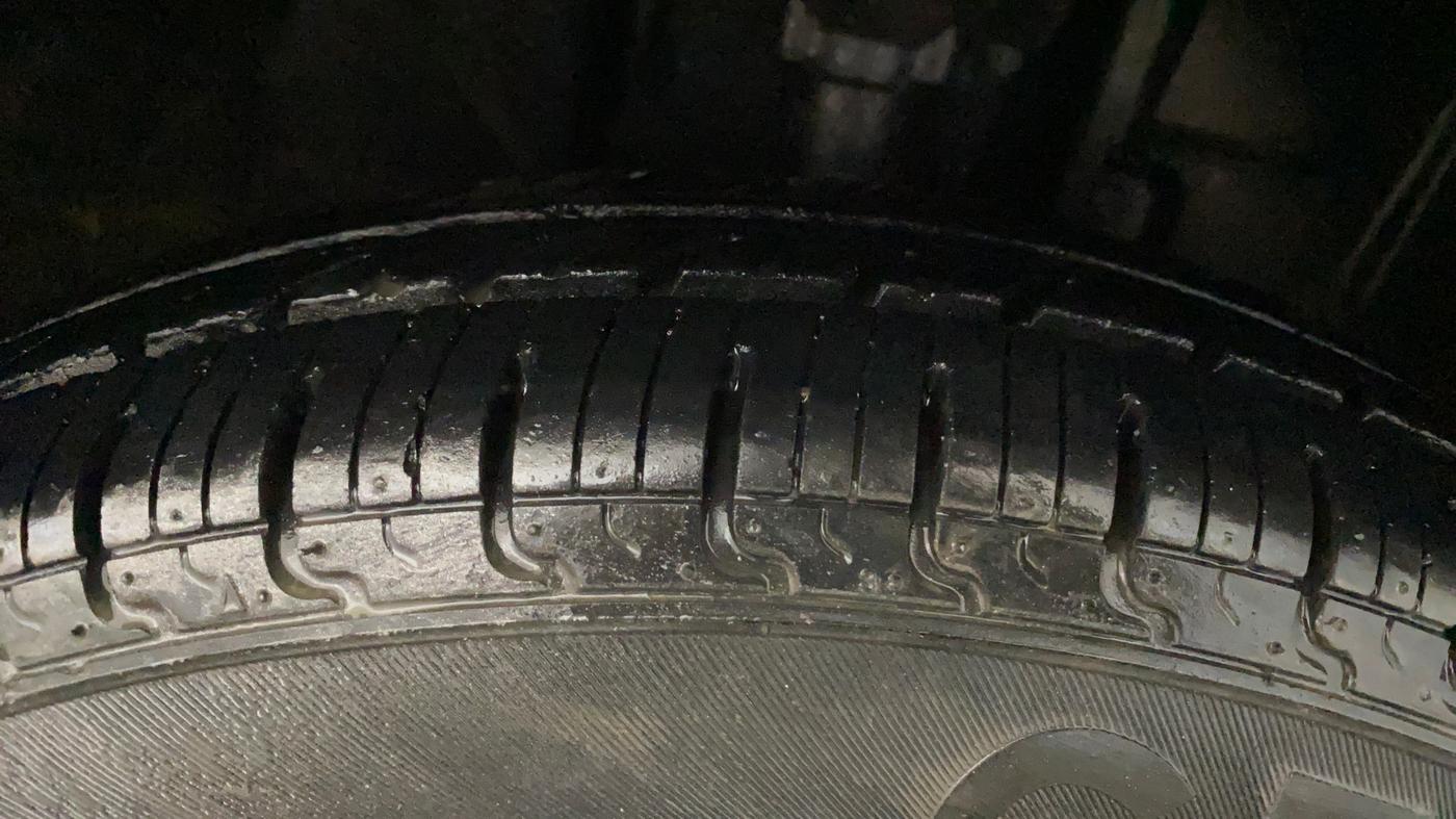 2017 Datsun Redi Go D, Petrol, Manual, 8,468 km, Right Front Tyre Tread