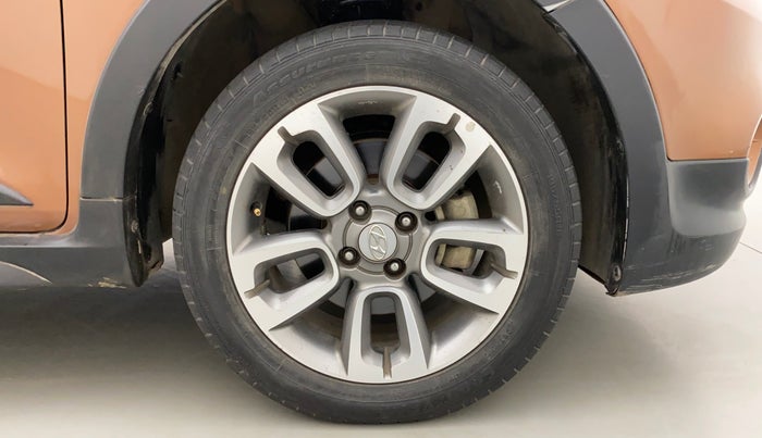 2016 Hyundai i20 Active 1.2 S, Petrol, Manual, 57,832 km, Right Front Wheel