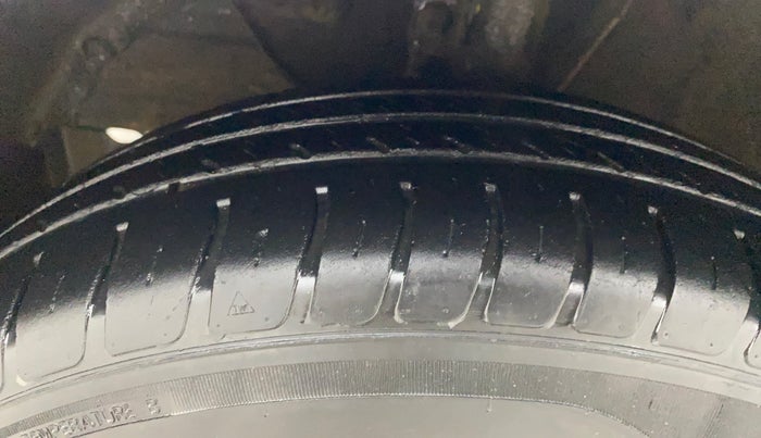 2020 Maruti Swift VXI, Petrol, Manual, 28,017 km, Left Front Tyre Tread