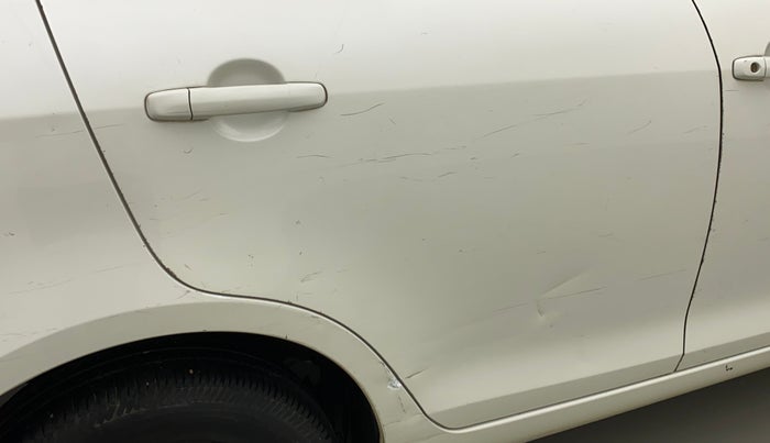 2014 Maruti Swift Dzire VXI, Petrol, Manual, 37,887 km, Right rear door - Minor scratches