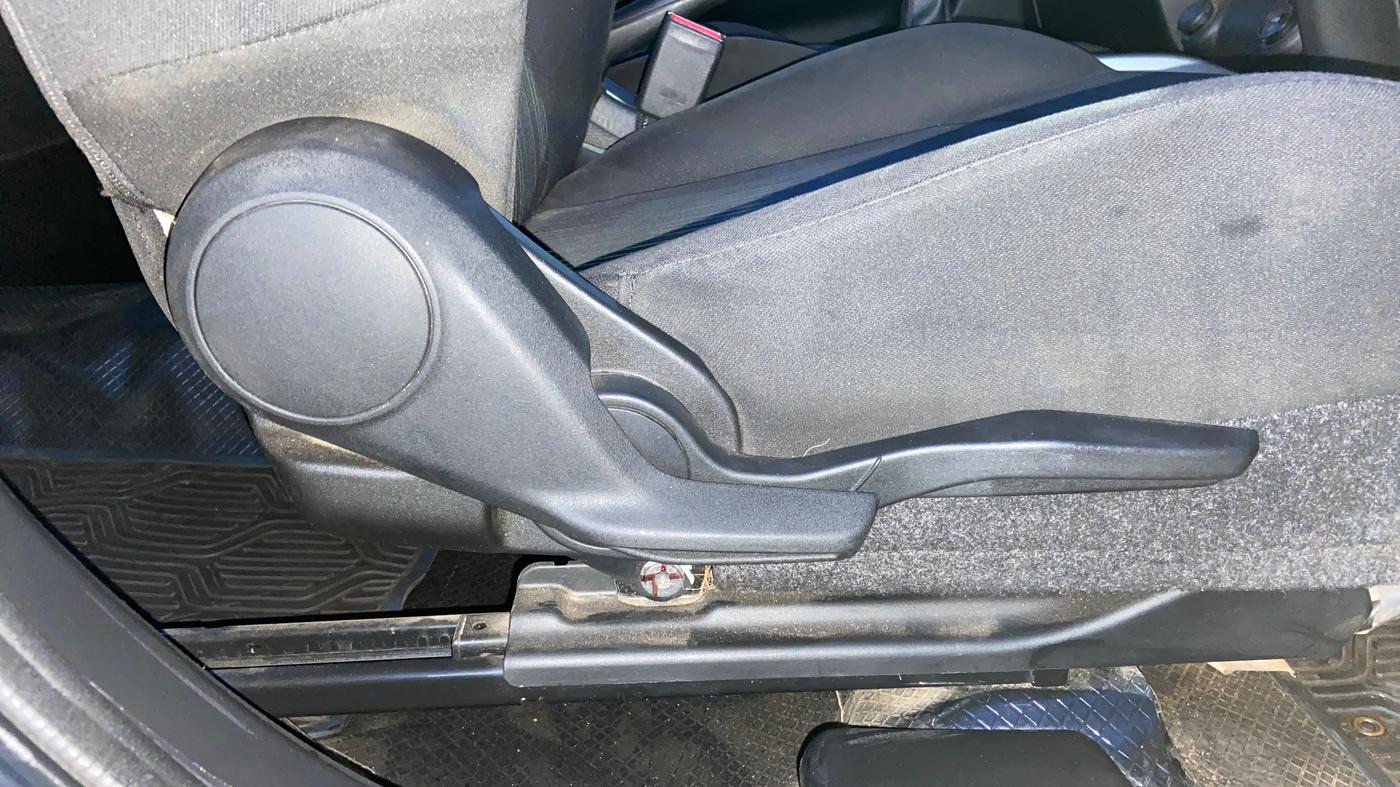 2023 Maruti Baleno ZETA PETROL 1.2, Petrol, Manual, 26,701 km, Driver Side Adjustment Panel