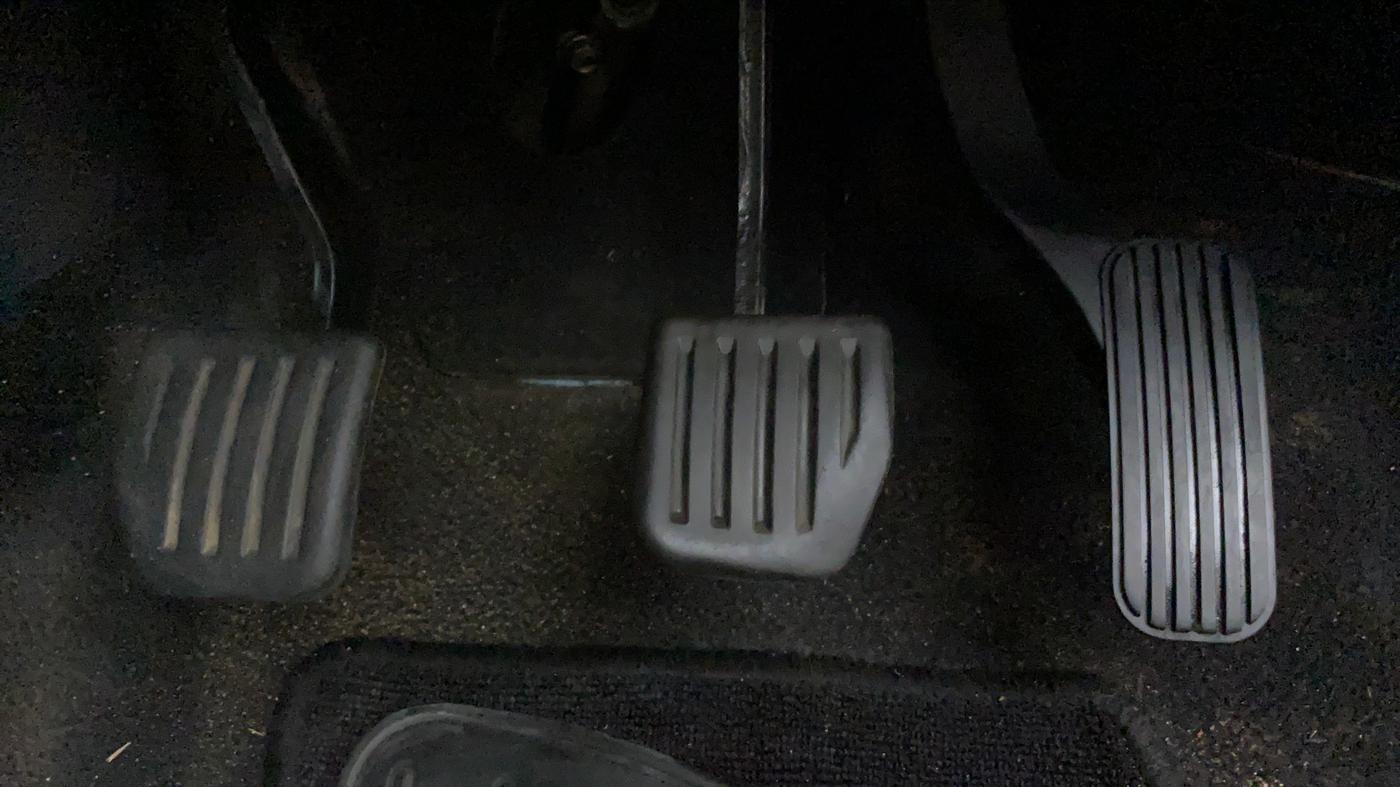2019 Tata Harrier XZ 2.0L Kryotec, Diesel, Manual, 35,759 km, Pedals