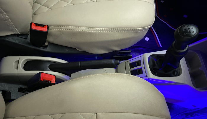 2022 Maruti Alto VXI, Petrol, Manual, 10,165 km, Gear Lever