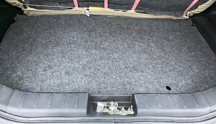 2022 Maruti Alto VXI, Petrol, Manual, 10,165 km, Boot Inside