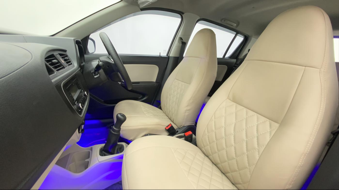 2022 Maruti Alto VXI, Petrol, Manual, 10,165 km, Right Side Front Door Cabin
