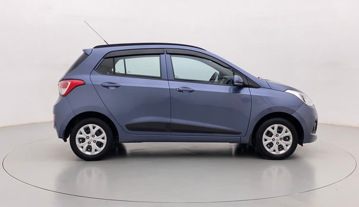 2016 Hyundai Grand i10 SPORTZ 1.2 KAPPA VTVT, Petrol, Manual, 36,225 km, Right Side View