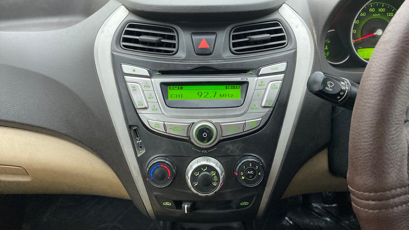 2013 Hyundai Eon MAGNA +, Petrol, Manual, 91,731 km, Air Conditioner