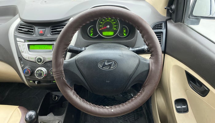2013 Hyundai Eon MAGNA +, Petrol, Manual, 91,731 km, Steering Wheel Close Up
