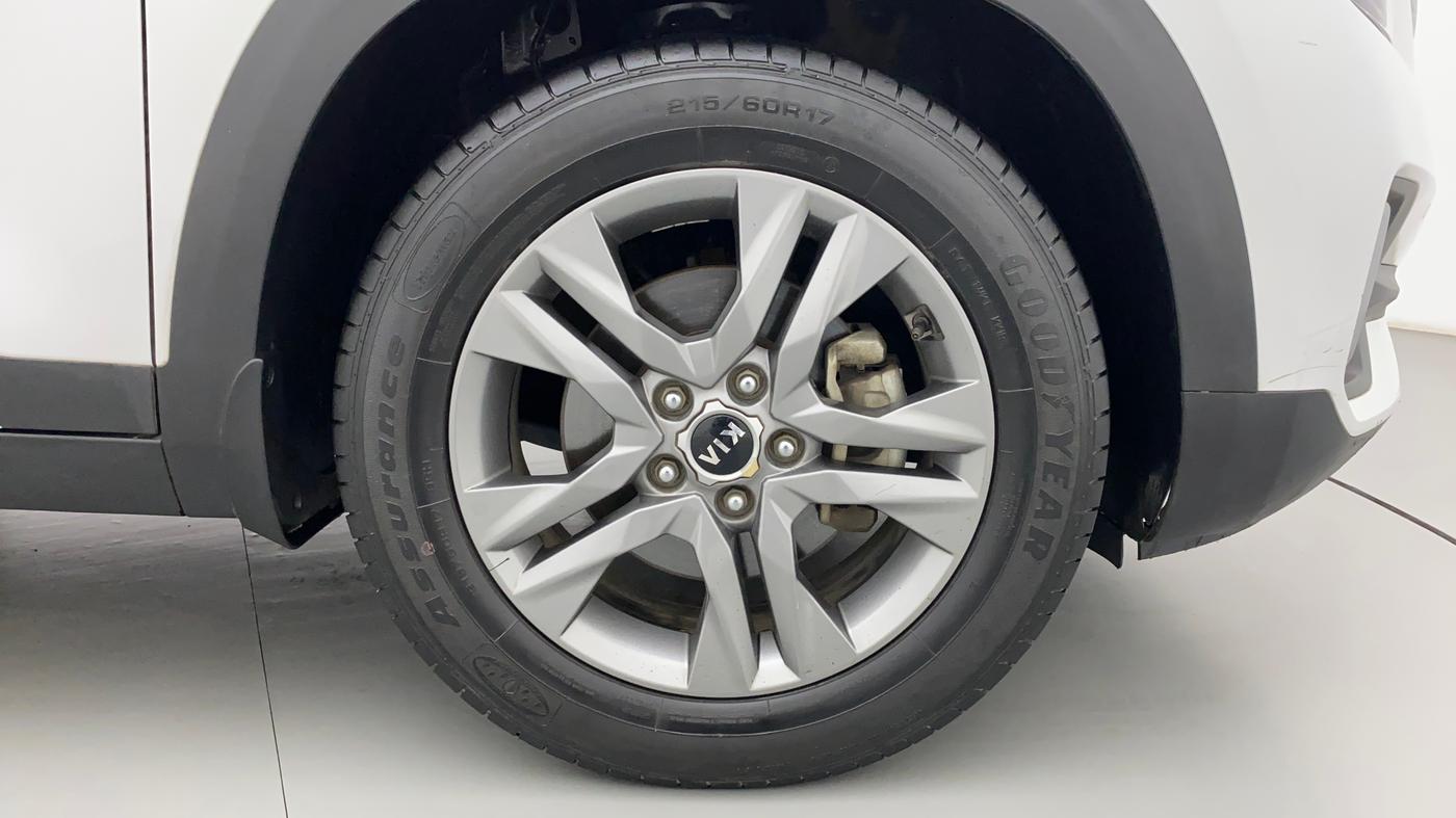 2020 KIA SELTOS HTX PLUS AT1.5 DIESEL, Diesel, Automatic, 32,089 km, Right Front Wheel