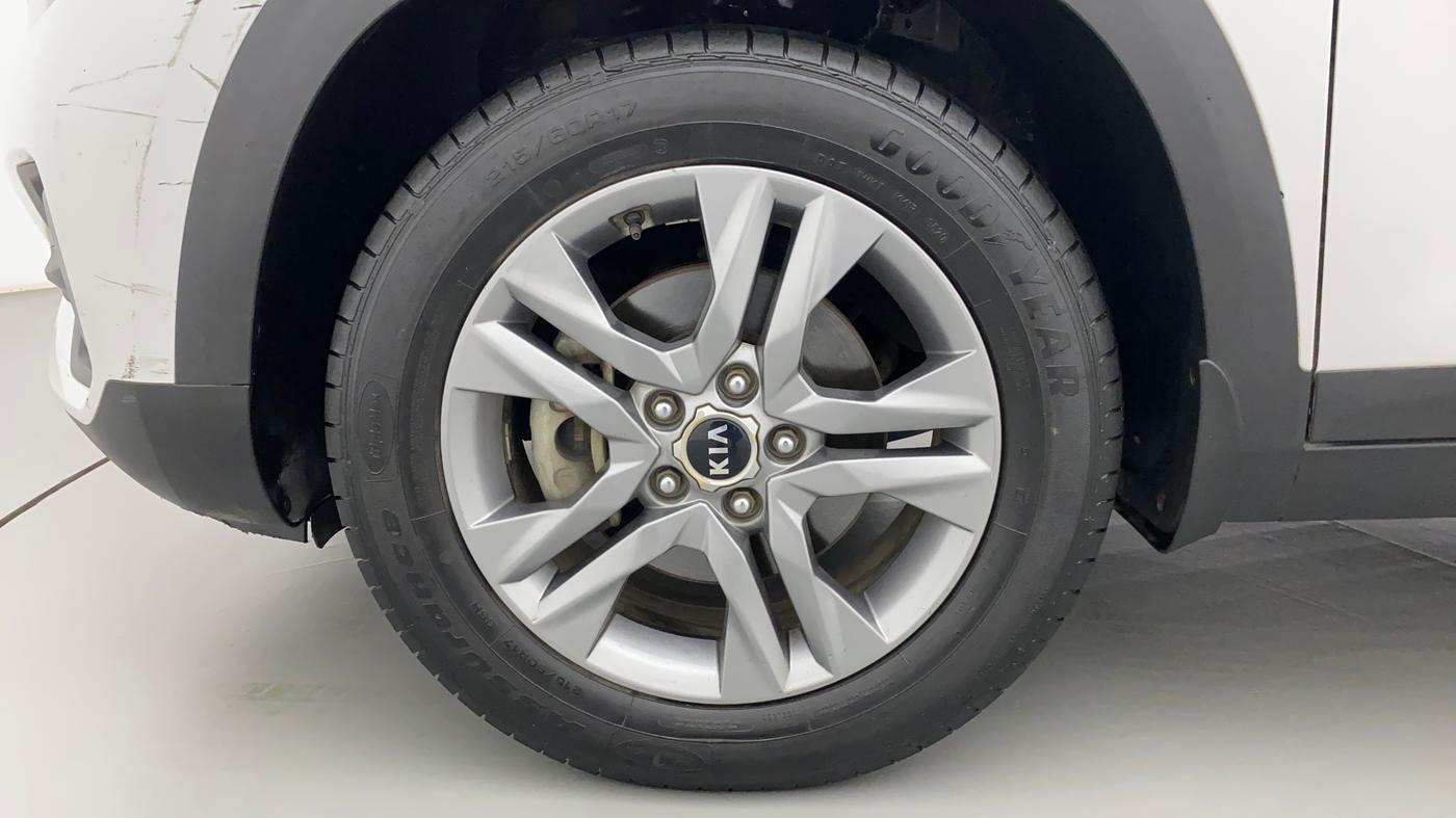 2020 KIA SELTOS HTX PLUS AT1.5 DIESEL, Diesel, Automatic, 32,089 km, Left Front Wheel