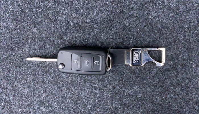 2020 Volkswagen Polo HIGHLINE PLUS 1.0 TSI, Petrol, Manual, 9,038 km, Key Close-up