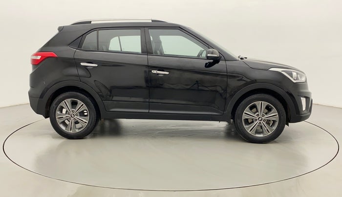 2017 Hyundai Creta SX PLUS AT 1.6 PETROL, Petrol, Automatic, 71,174 km, Right Side View