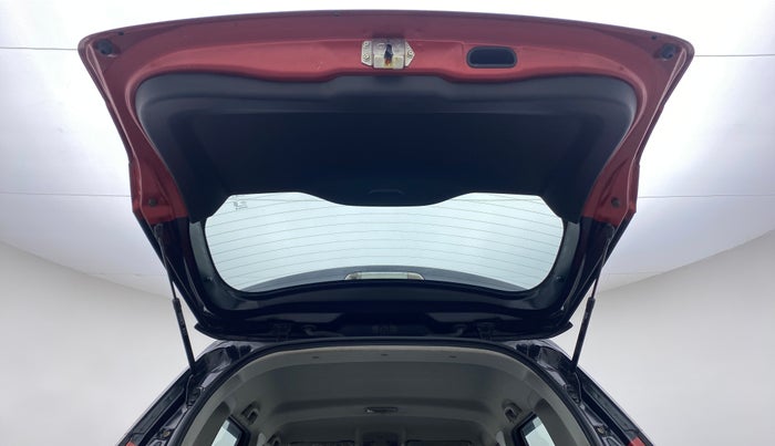 2018 Maruti Vitara Brezza ZDI PLUS, Diesel, Manual, 44,890 km, Boot Door Open