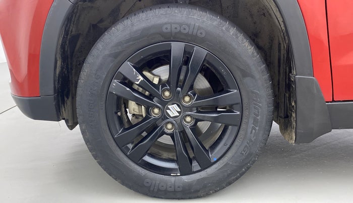 2018 Maruti Vitara Brezza ZDI PLUS, Diesel, Manual, 44,890 km, Left Front Wheel