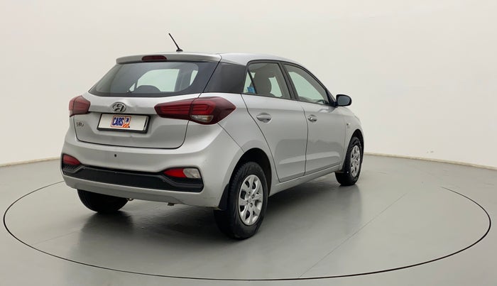 2018 Hyundai Elite i20 MAGNA EXECUTIVE CVT, Petrol, Automatic, 65,118 km, Right Back Diagonal