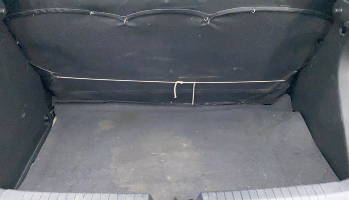 2018 Hyundai Elite i20 MAGNA EXECUTIVE CVT, Petrol, Automatic, 65,118 km, Dicky (Boot door) - Parcel tray missing
