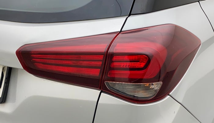2018 Hyundai Elite i20 MAGNA EXECUTIVE CVT, Petrol, Automatic, 65,118 km, Right tail light - Minor scratches