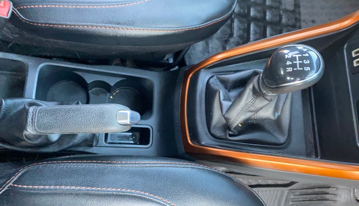 2019 Ford Ecosport TITANIUM 1.5L SPORTS(SUNROOF) DIESEL, Diesel, Manual, 61,452 km, Gear Lever