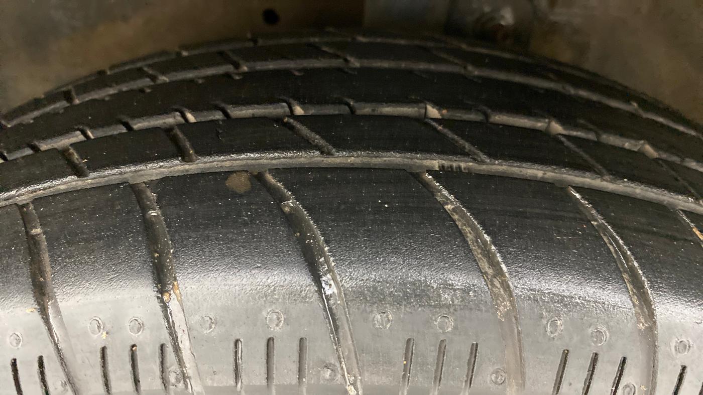 2020 Maruti Celerio VXI (O), Petrol, Manual, 39,299 km, Left Front Tyre Tread