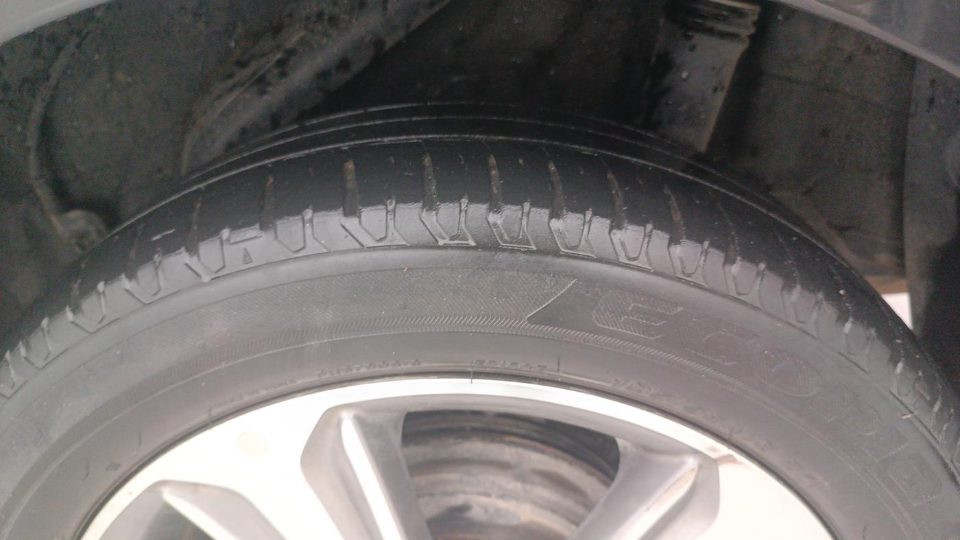 2017 Hyundai Verna 1.6 VTVT SX, Petrol, Manual, 62,049 km, Left Rear Tyre Tread