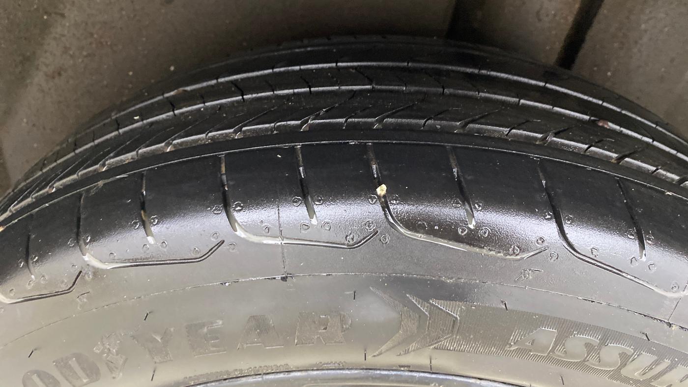 2019 MG HECTOR SHARP 1.5 DCT PETROL, Petrol, Automatic, 64,137 km, Left Rear Tyre Tread