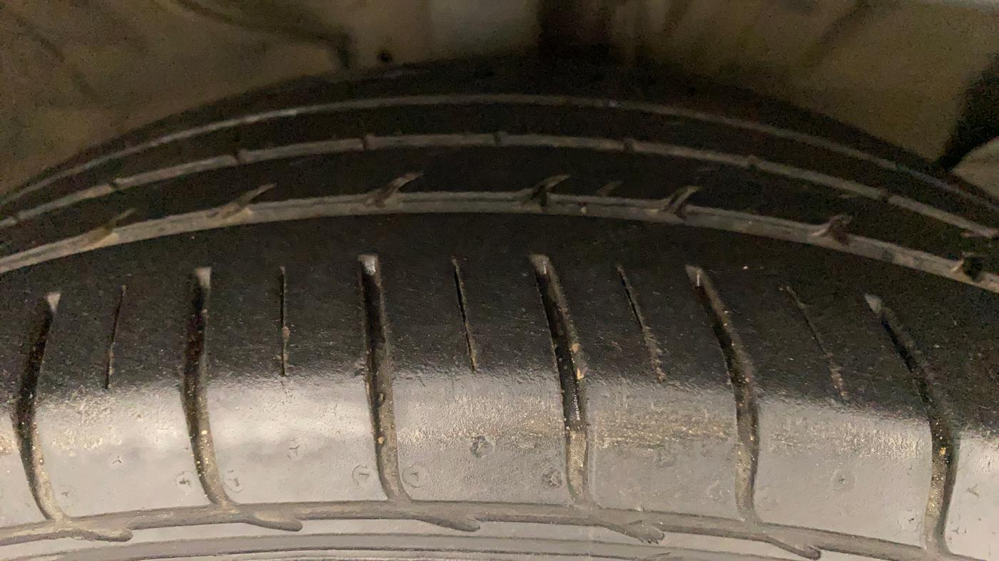 2019 KIA SELTOS GTX PLUS DCT 1.4 PETROL, Petrol, Automatic, 34,148 km, Right Front Tyre Tread