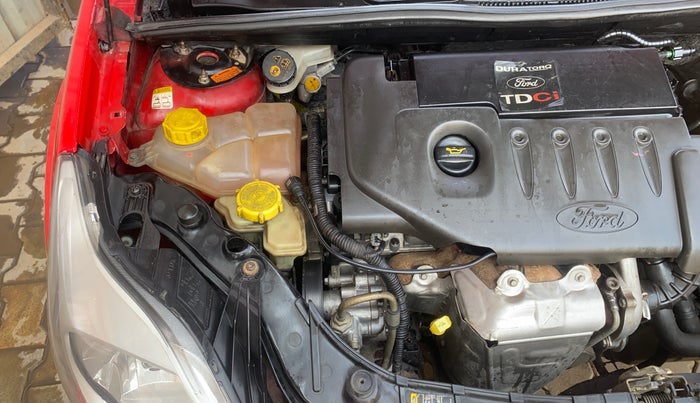 2012 Ford Figo TITANIUM 1.4 DIESEL, Diesel, Manual, 1,20,381 km, Engine View - Right