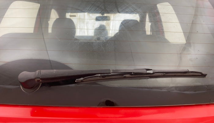 2012 Ford Figo TITANIUM 1.4 DIESEL, Diesel, Manual, 1,20,381 km, Rear Wiper