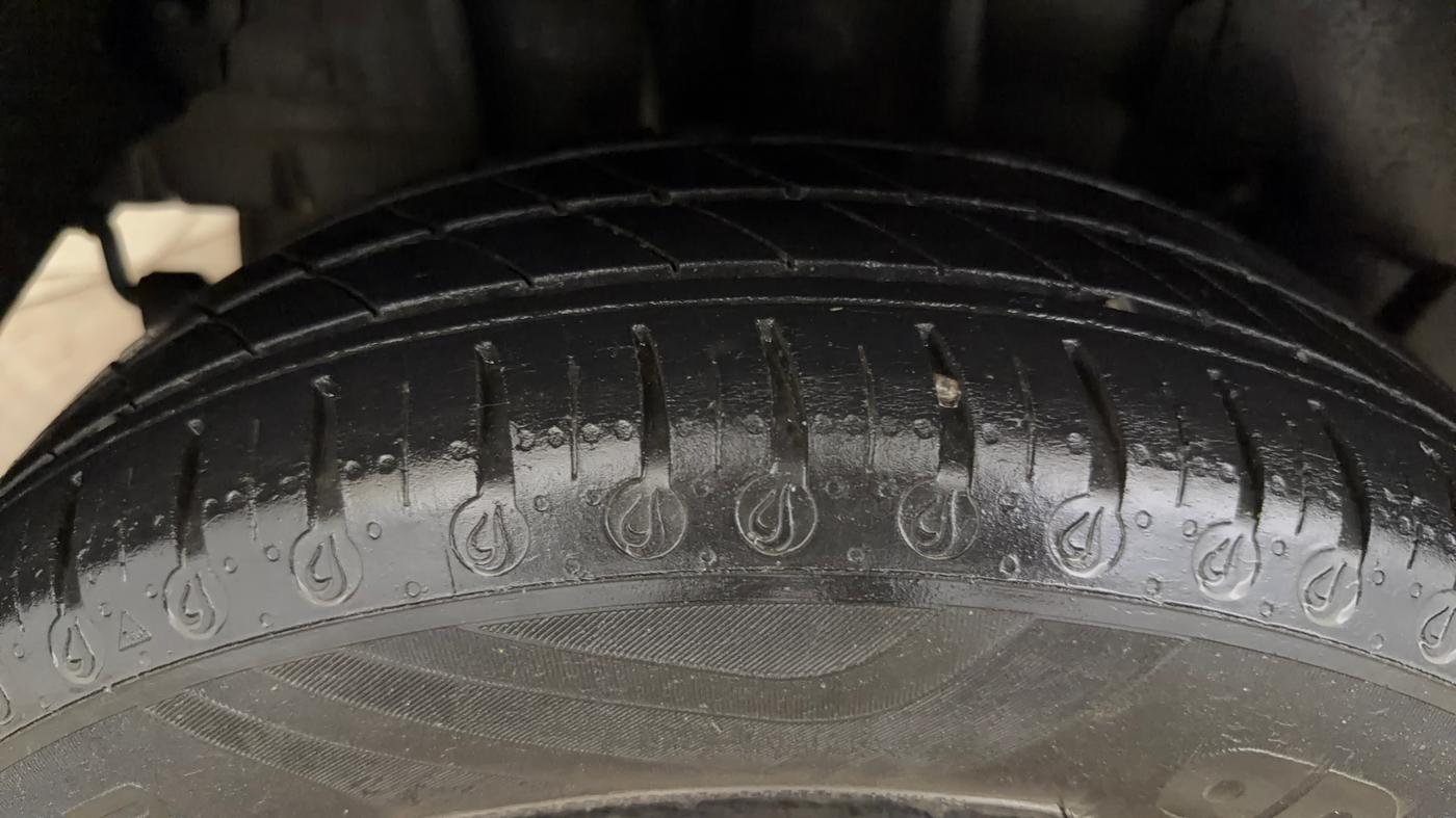2024 Tata TIGOR XZA Plus iCNG , CNG, Automatic, 65,368 km, Right Rear Tyre Tread