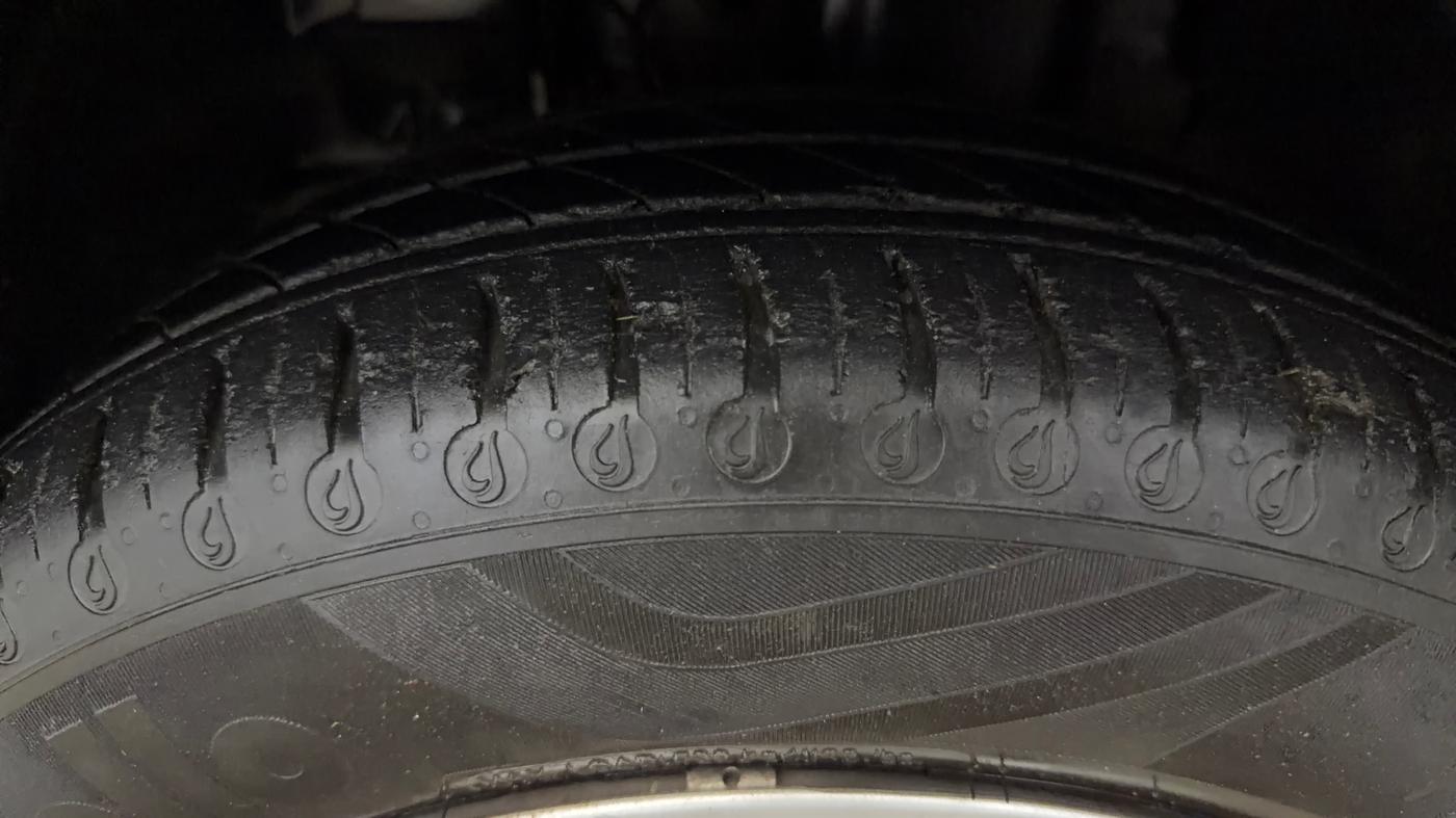 2024 Tata TIGOR XZA Plus iCNG , CNG, Automatic, 65,368 km, Left Front Tyre Tread
